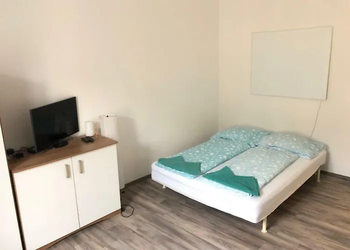 Bahnhof Apartament *